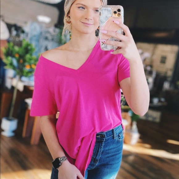 BASICALLY YOU V-NECK SHIRT-FUCHSIA - Picture 2 of 2